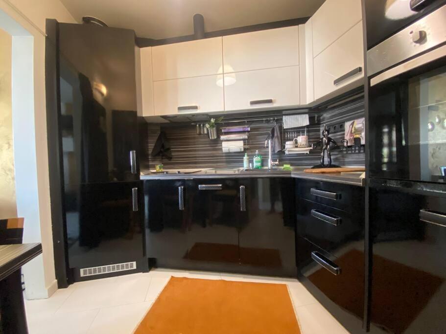 Lovely 1-Bedroom Apartament With Free Parking Sofia Exterior photo